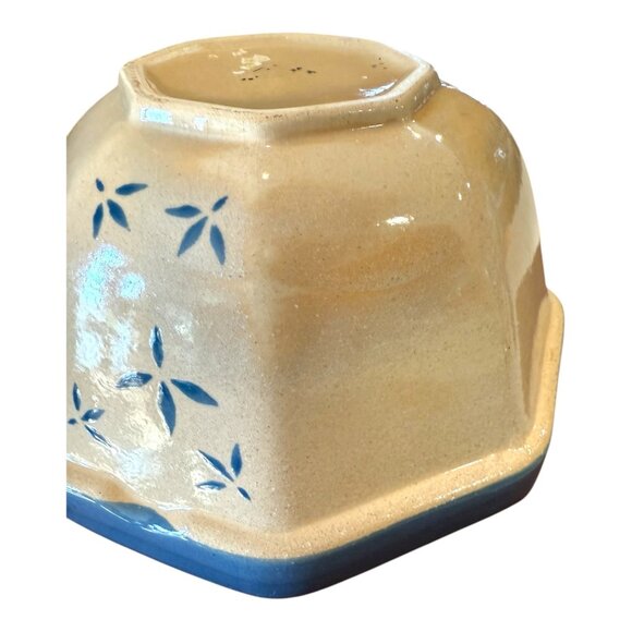 Stoneware Pottery Bowl Serving Dish Cream/Blue inside Blue Flowers Cottage Core - Picture 7 of 10